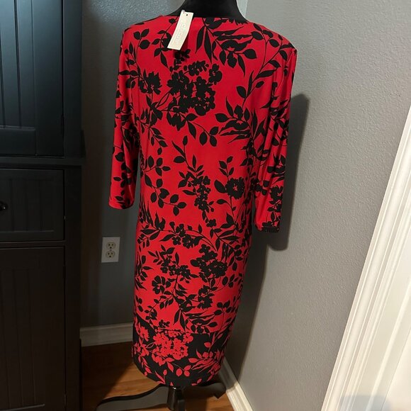 Chicos Shift Dress Size 1 U.S. 8/10 Floral Red Black Stretch Office NWT - Picture 5 of 8